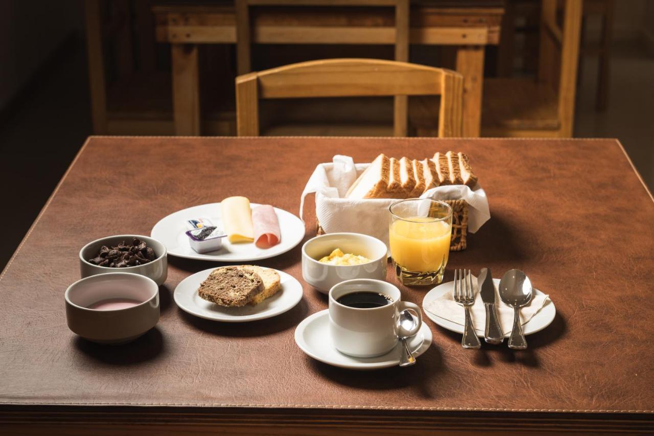 Hotel Big Sur ปวยร์โตนาตาเลส ภายนอก รูปภาพ
